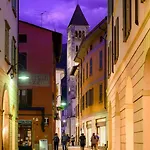 Loft Open Space Adele -tirano Centro Storico شقة *