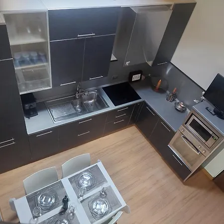 Loft Centro Storico - Open Space Adele Apartment Tirano