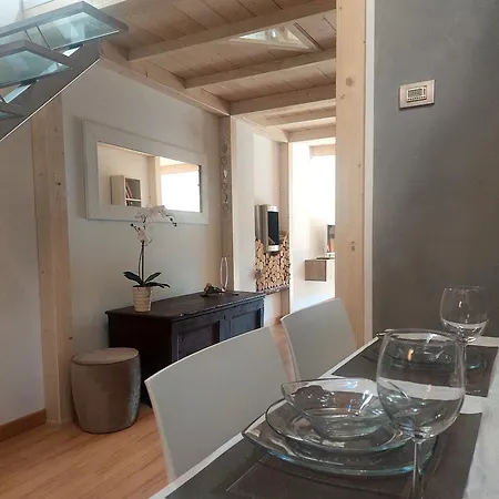 Loft Open Space Adele -tirano Centro Storico Tirano