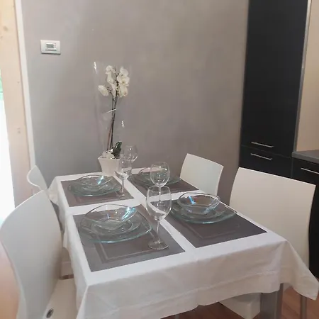 Apartman Loft Open Space Adele -tirano Centro Storico *