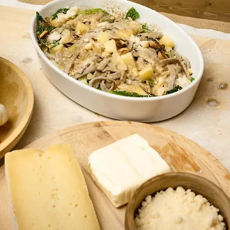 Loft Open Space Adele -tirano Centro Storico Tirano